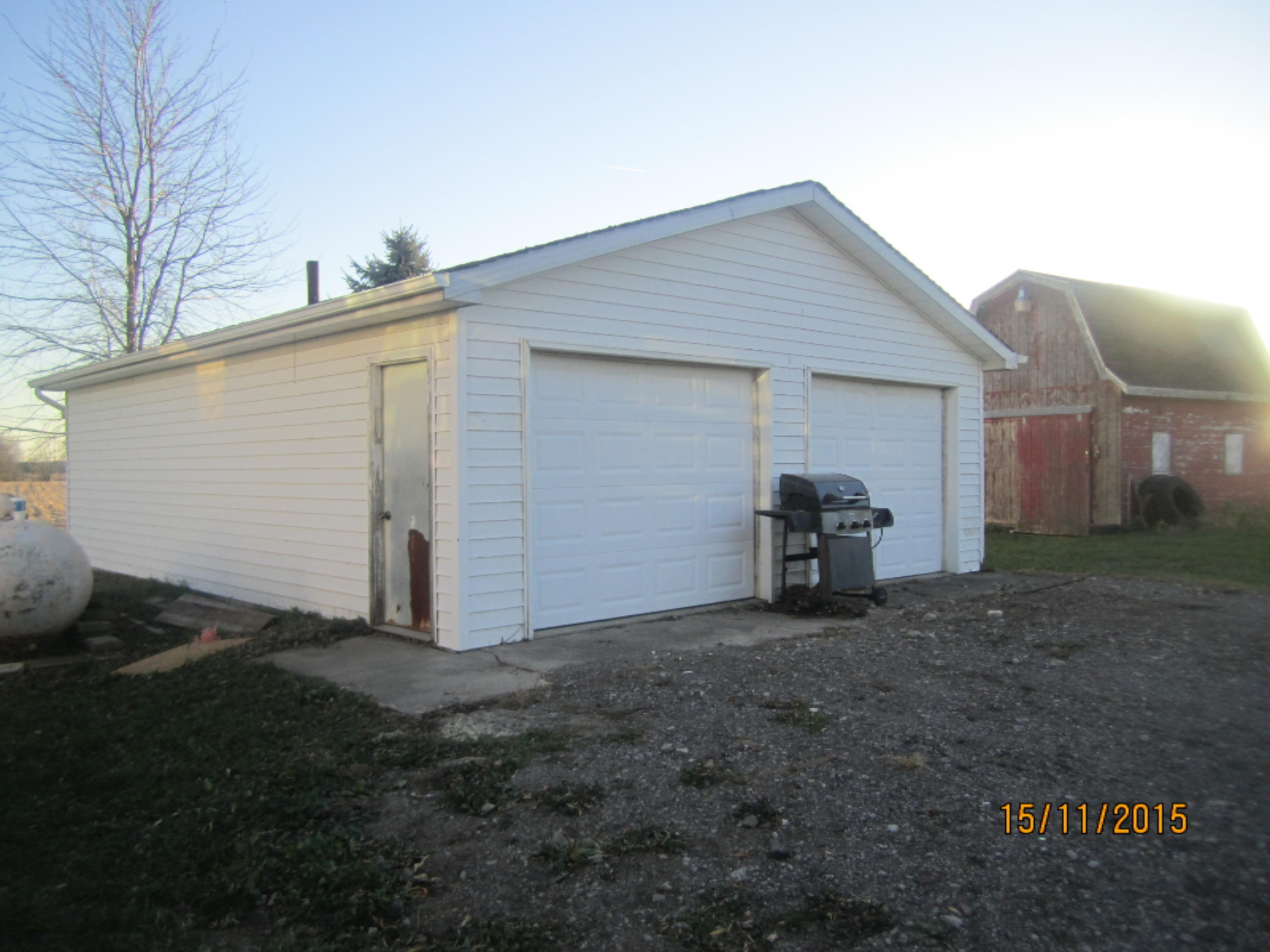 16227 Packard Road Hudson, MI 49247 - Photo 17 of 17 garage