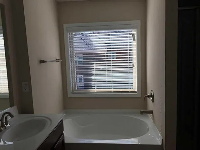 $2,900 | 3369 North Twin Alley, Alpharetta, GA 30004