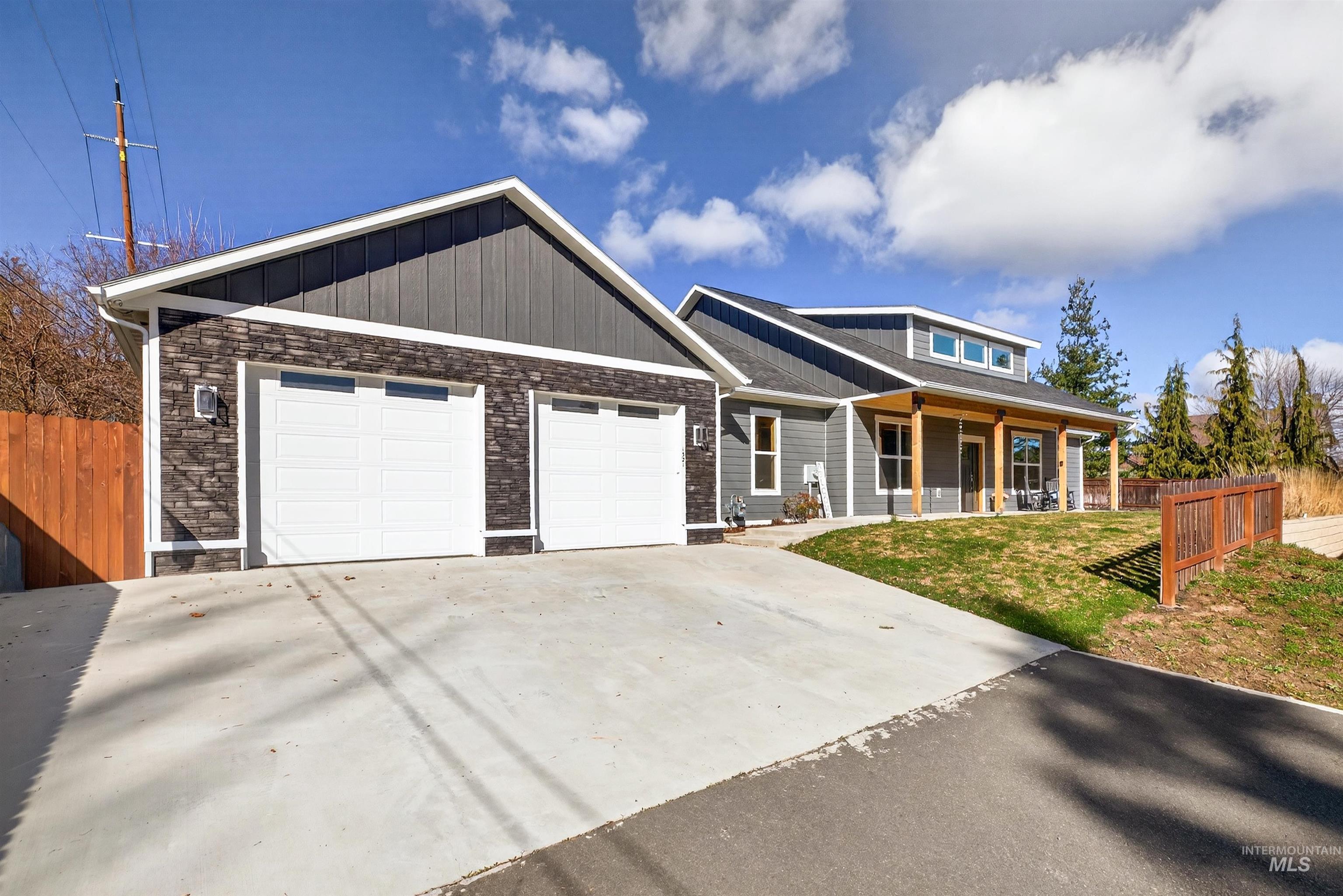 1321 Lande Lane Moscow, ID 83843 - Photo 4 of 49