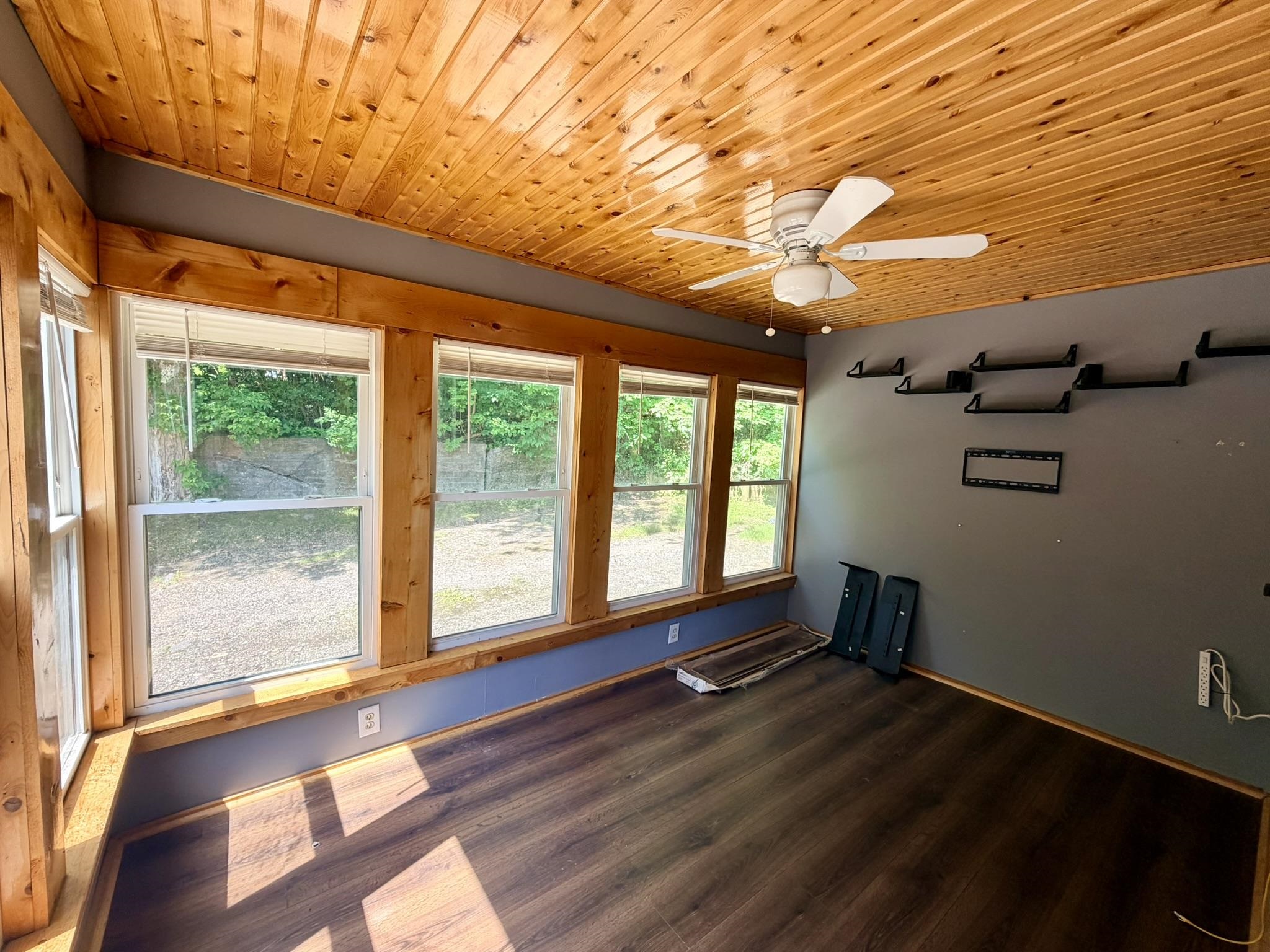 25 Clark Street Newport, VT 05855 - Photo 14 of 26