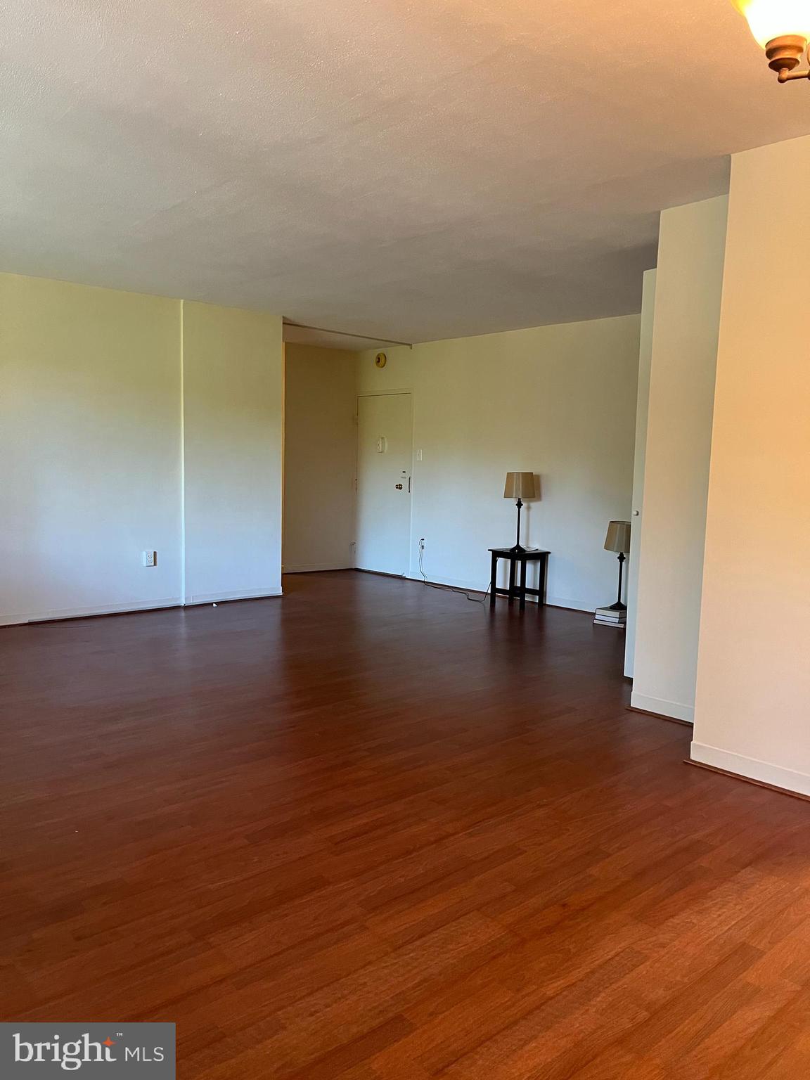 7900 Old York Road, Unit 404A Elkins Park, PA 19027 - Photo 5 of 28 Living room