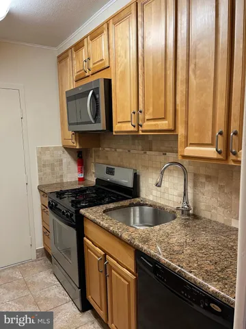 $169,900 | 7900 Old York Road, Unit 404A, Elkins Park, PA 19027