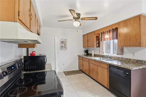 $169,777 | 48 Landau Drive, Gates, NY 14606
