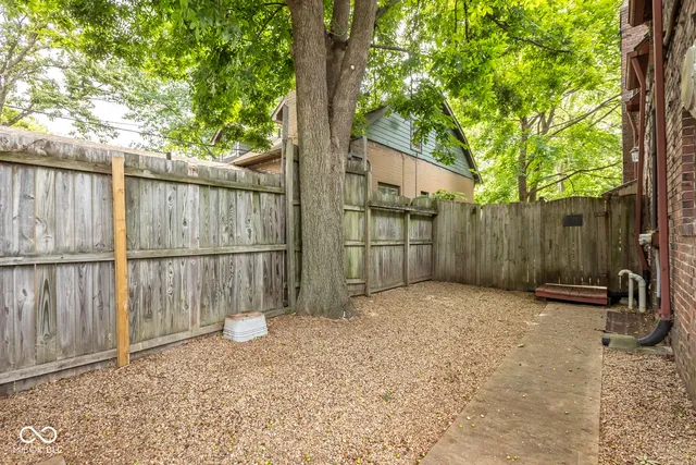 $2,500 | 3605 Hemlock Avenue, Indianapolis, IN 46205