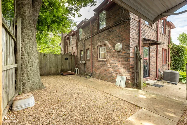 $2,500 | 3605 Hemlock Avenue, Indianapolis, IN 46205