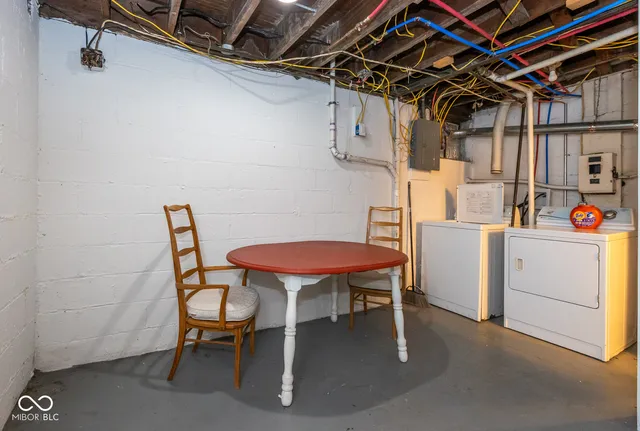 $2,500 | 3605 Hemlock Avenue, Indianapolis, IN 46205