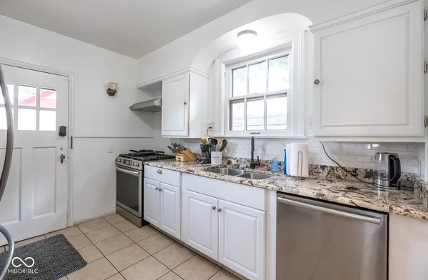 $2,500 | 3605 Hemlock Avenue, Indianapolis, IN 46205