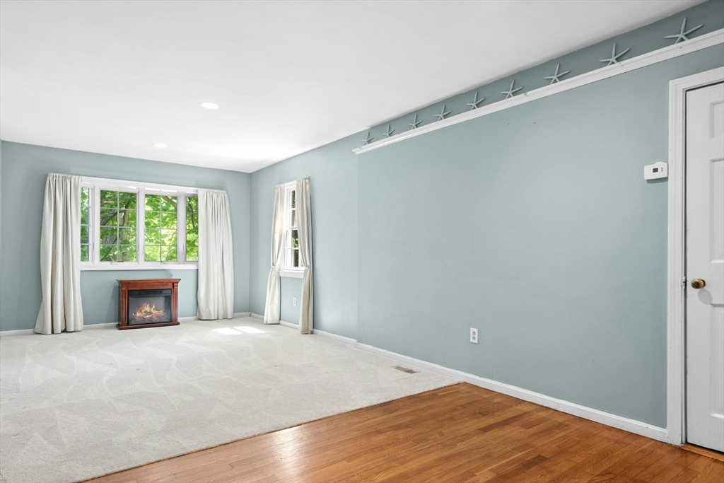 171 Lawson Road Scituate, MA 02066 - Photo 14 of 39