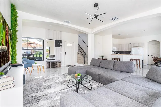 $489,000 | 502 Summer Pl Loop, Clermont, FL 34714