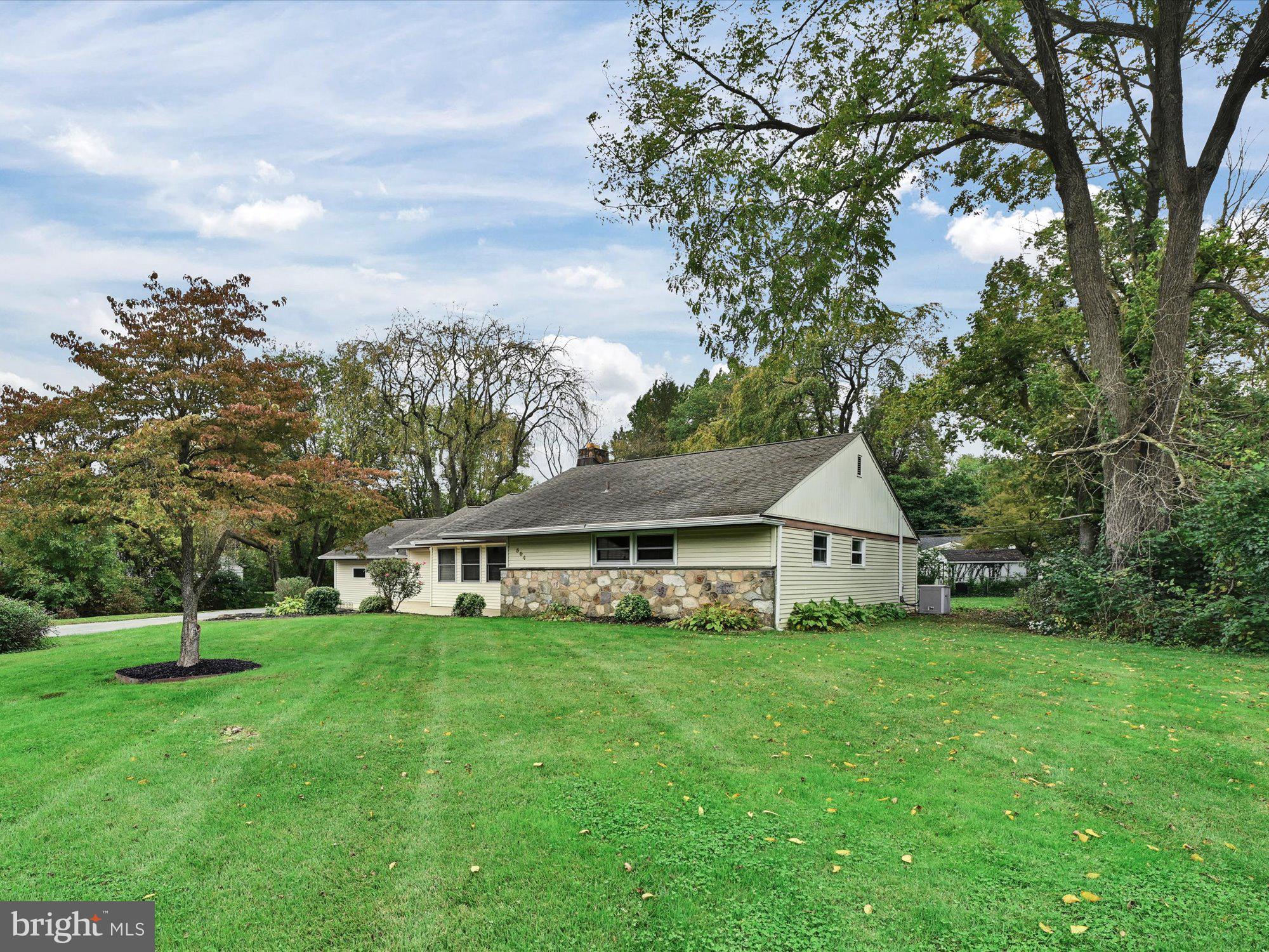 504 Brookview Road Exton, PA 19341 - Photo 2 of 29 Gallery Image 2