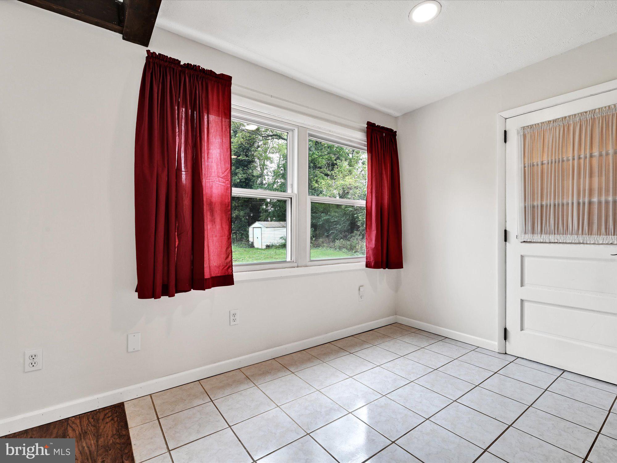 504 Brookview Road Exton, PA 19341 - Photo 11 of 29 Gallery Image 11