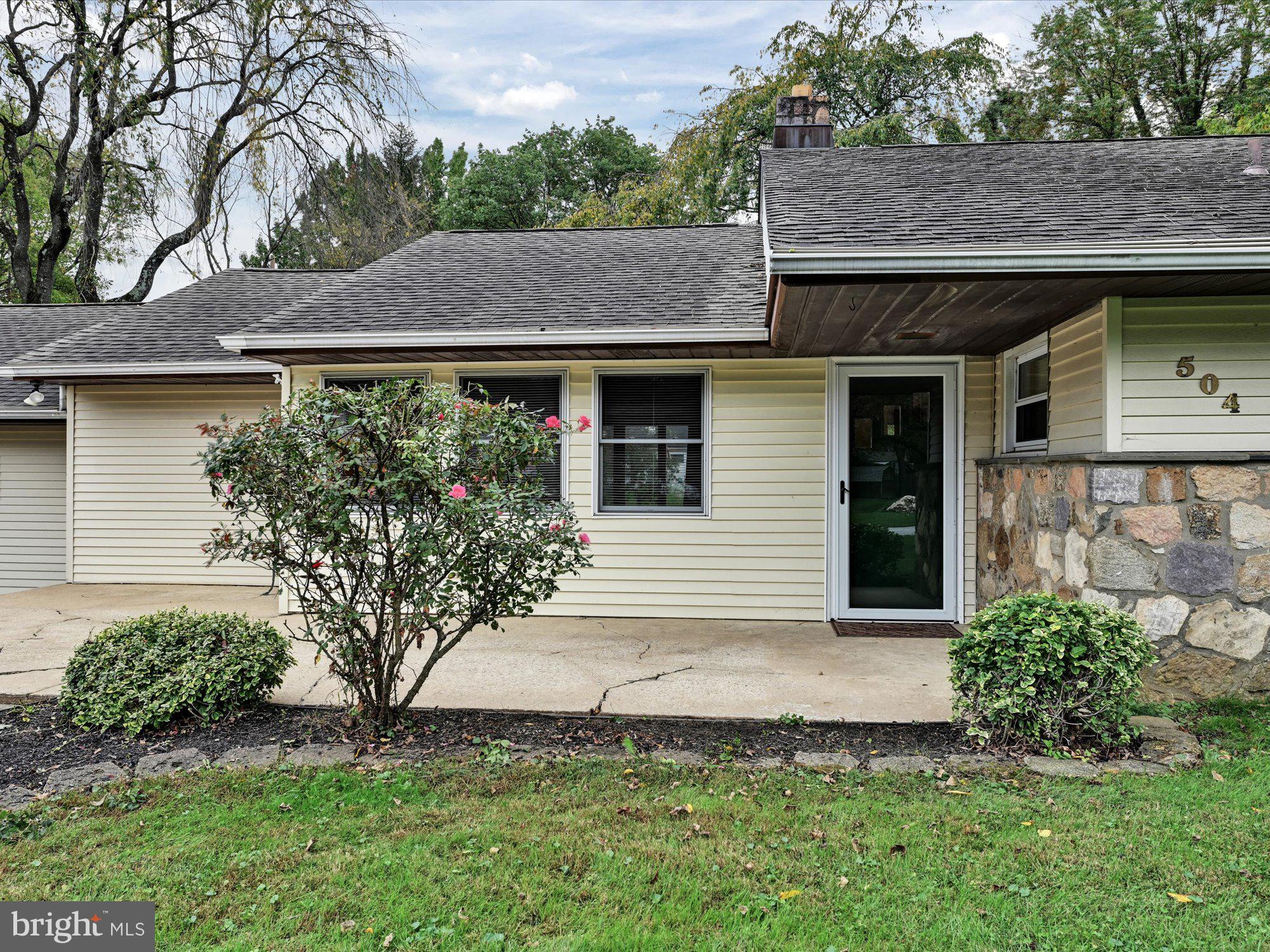 504 Brookview Road Exton, PA 19341 - Photo 4 of 29 Gallery Image 4