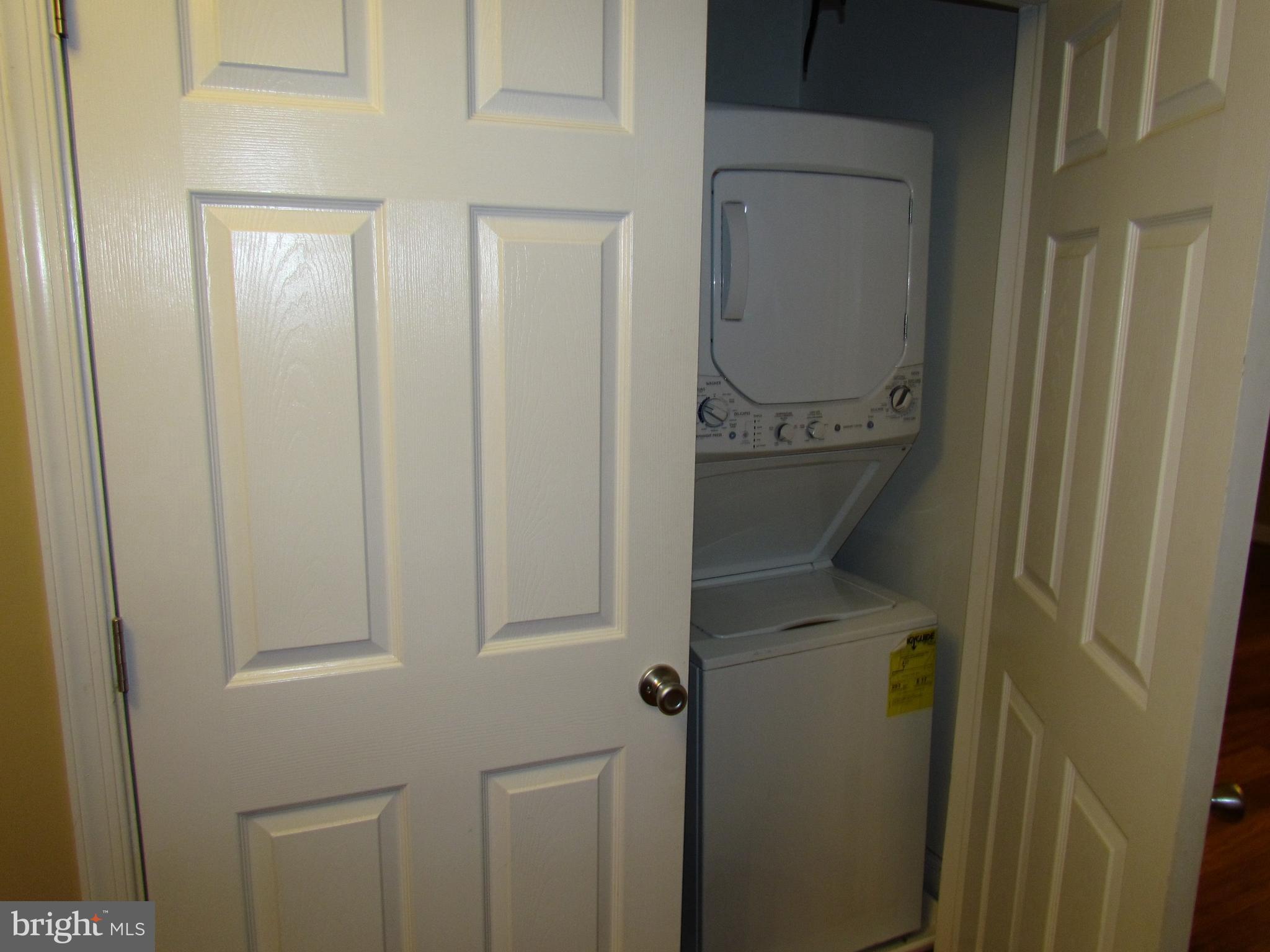 627 Sandy Hill Road Severn, MD 21144 - Photo 14 of 20 Washer Dryer on Main Level