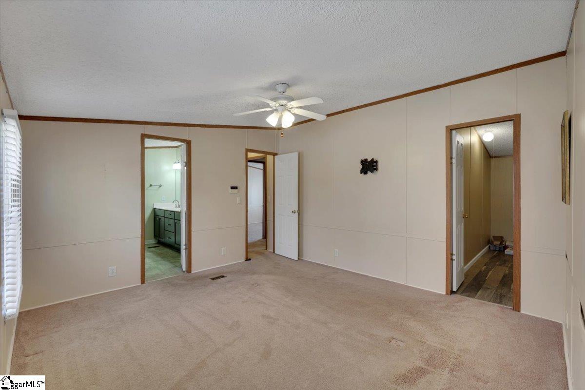 198 Wildwood Farm Road Gray Court, SC 29645 - Photo 12 of 33 Gallery Image 12