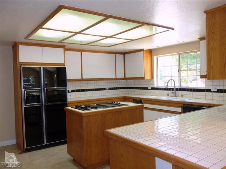 1113 Spring Street Oak View, CA 93022 - Photo 5 of 26 Additional Photo