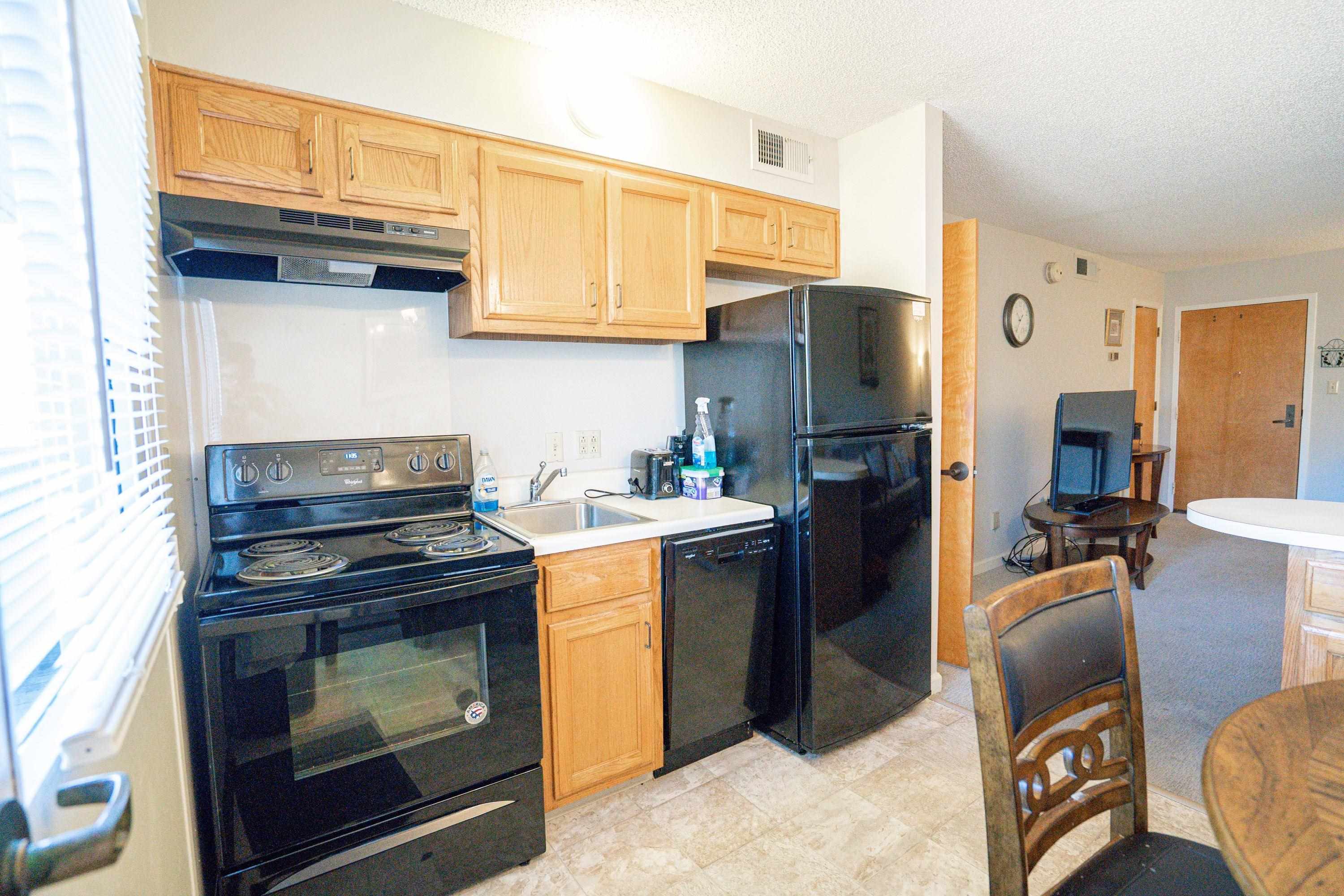 3589 Covington Pike, Unit 407 Memphis, TN 38128 - Photo 2 of 15