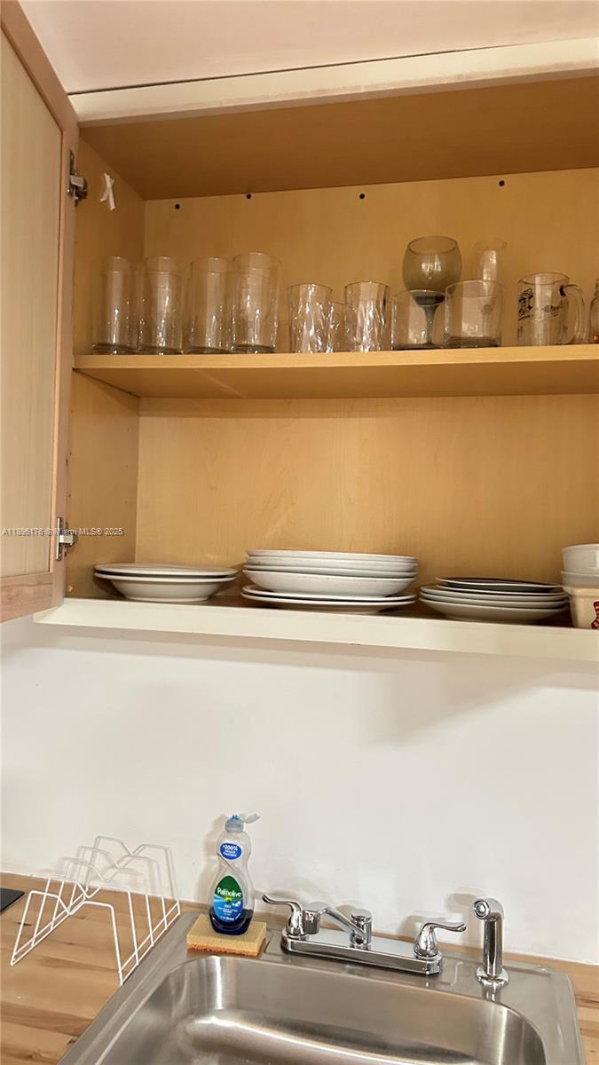 825 Brickell Bay Drive, Unit 443 Miami, FL 33131 - Photo 16 of 26