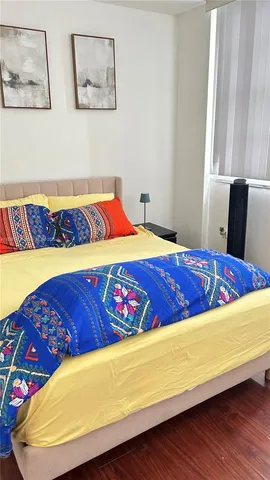 $2,450 | 825 Brickell Bay Drive, Unit 443, Miami, FL 33131