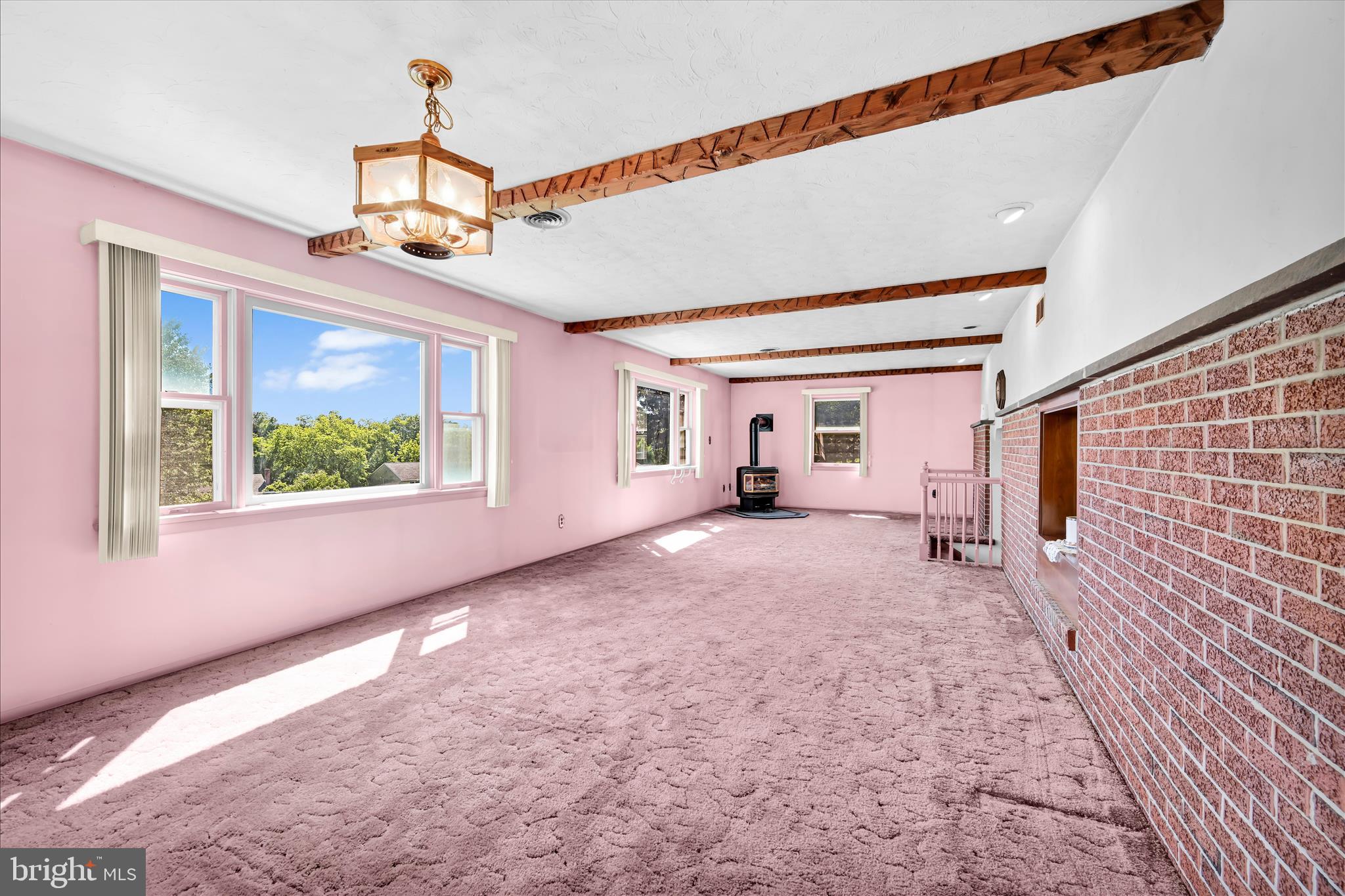 627 Pine Hill Road Lititz, PA 17543 - Photo 14 of 49 Family Room