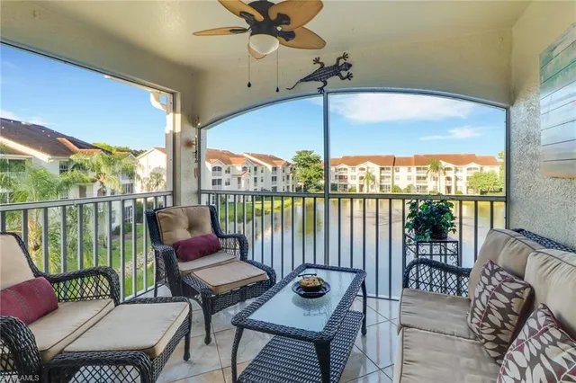$350,000 | 4680 St Croix Lane, Unit 537, Naples, FL 34109