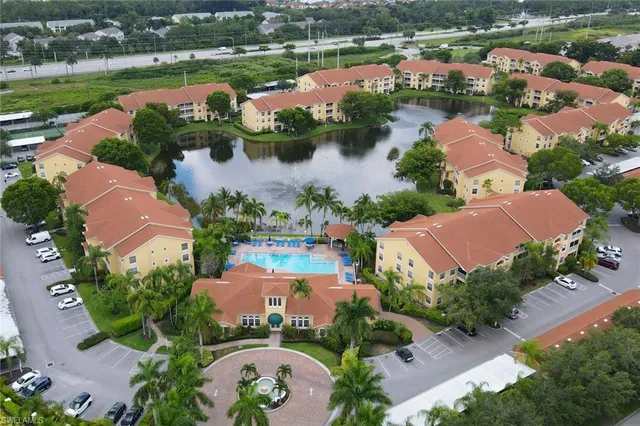 $350,000 | 4680 St Croix Lane, Unit 537, Naples, FL 34109