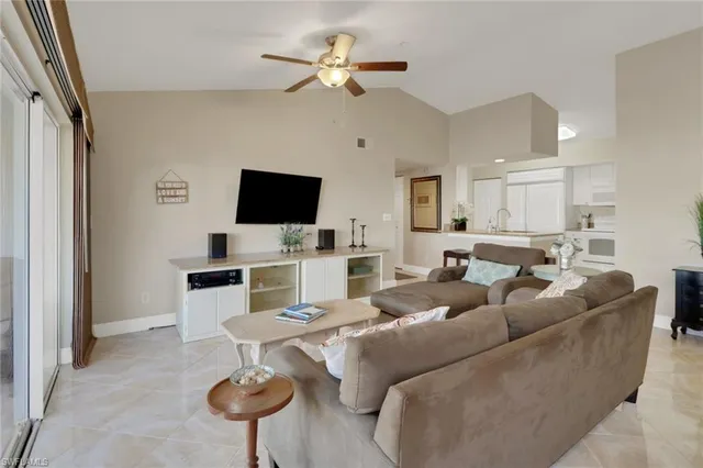 $350,000 | 4680 St Croix Lane, Unit 537, Naples, FL 34109