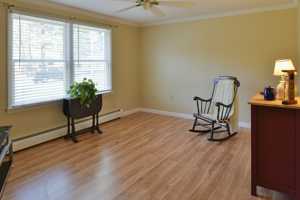 17 Brooks Road Salisbury, MA 01952 - Photo 15 of 26 Gallery Image 15