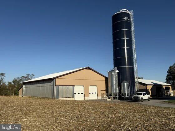 1566 York Road Carlisle, PA 17015 - Photo 15 of 23