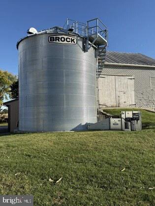 1566 York Road Carlisle, PA 17015 - Photo 16 of 23