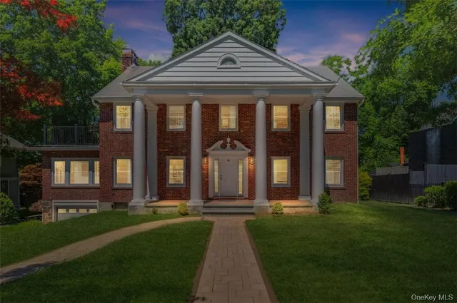 $1,400,000 | 4 Woodland Place, White Plains, NY 10606