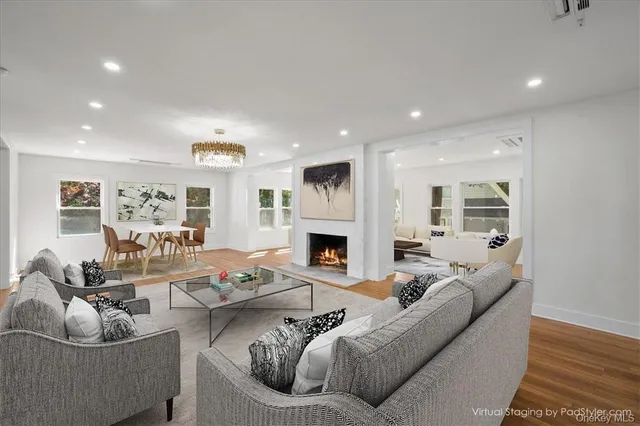 $1,400,000 | 4 Woodland Place, White Plains, NY 10606