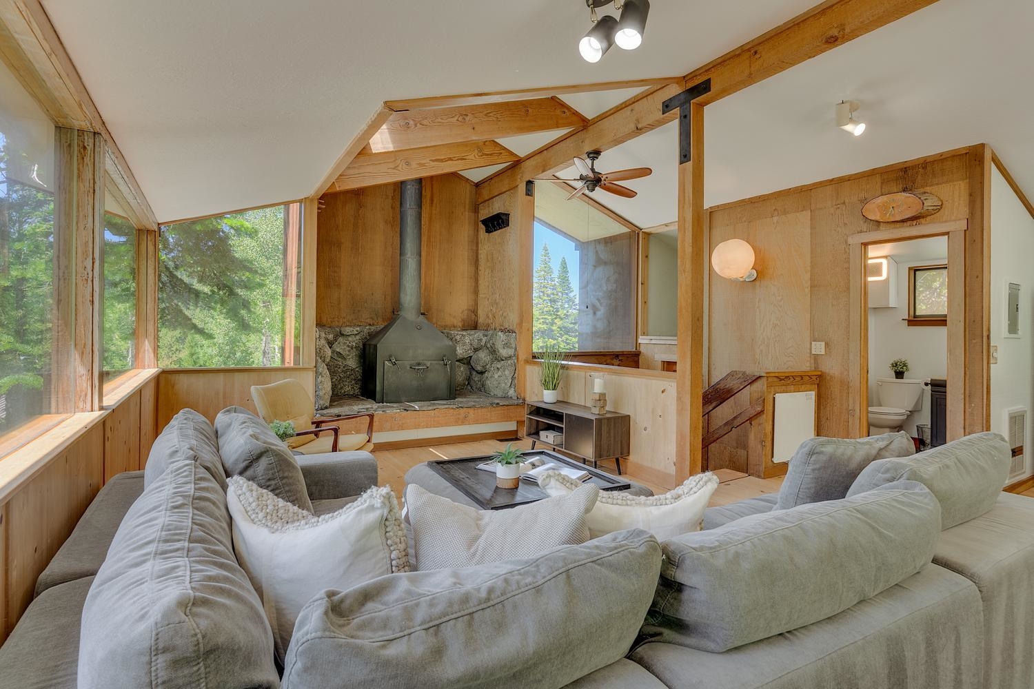 1025 Snow Crest Road Alpine Meadows, CA 96146 - Photo 4 of 23