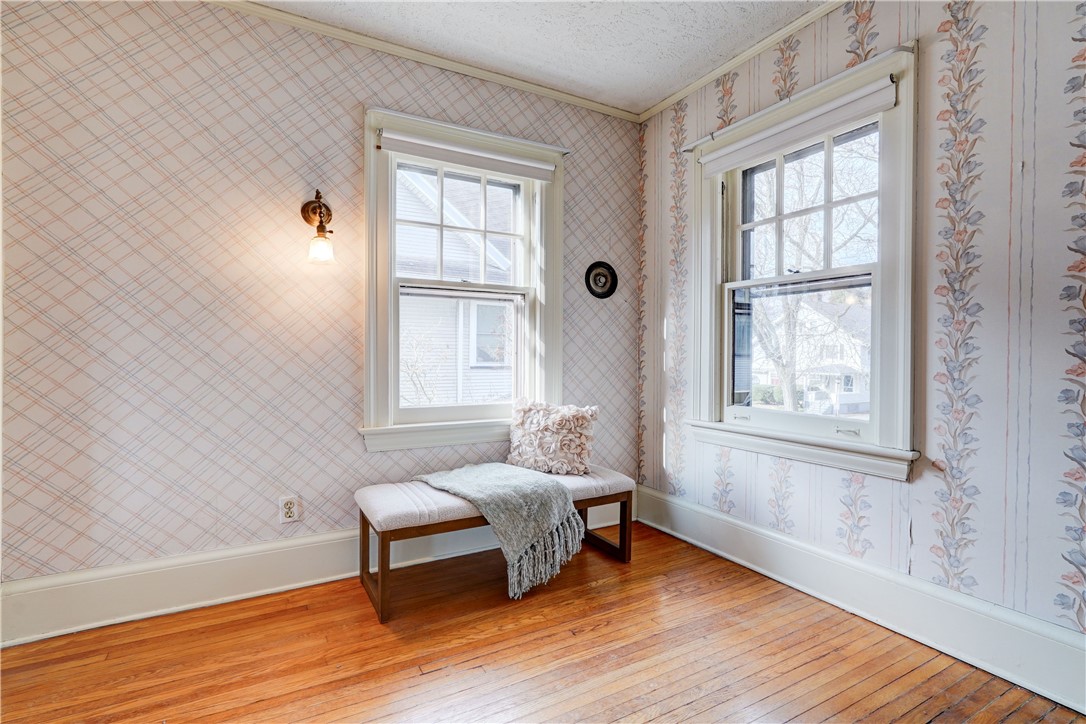 370 Barrington Street Rochester, NY 14607 - Photo 28 of 46