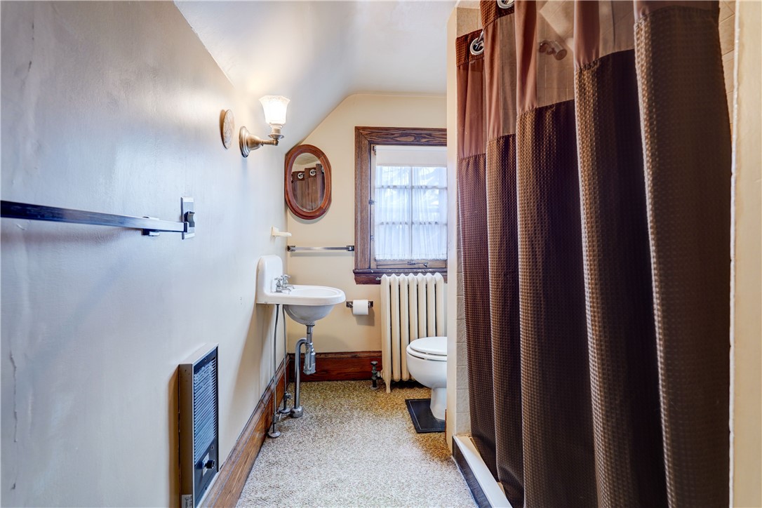 370 Barrington Street Rochester, NY 14607 - Photo 41 of 46