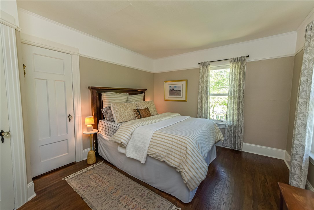 107 Parkside Avenue Rochester, NY 14609 - Photo 20 of 37