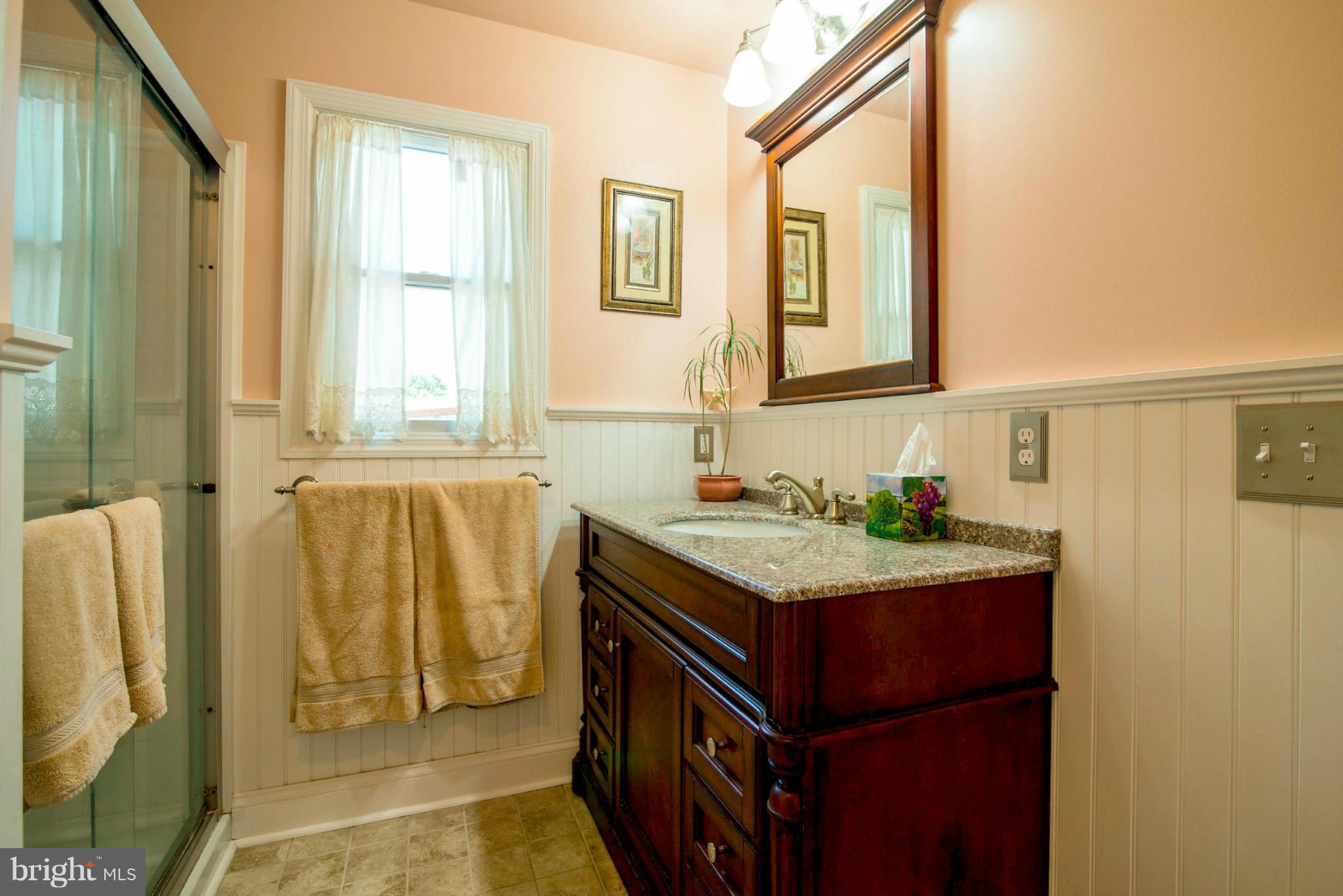 4914 Rollingtop Road Ellicott City, MD 21043 - Photo 15 of 30 Bath (Master)