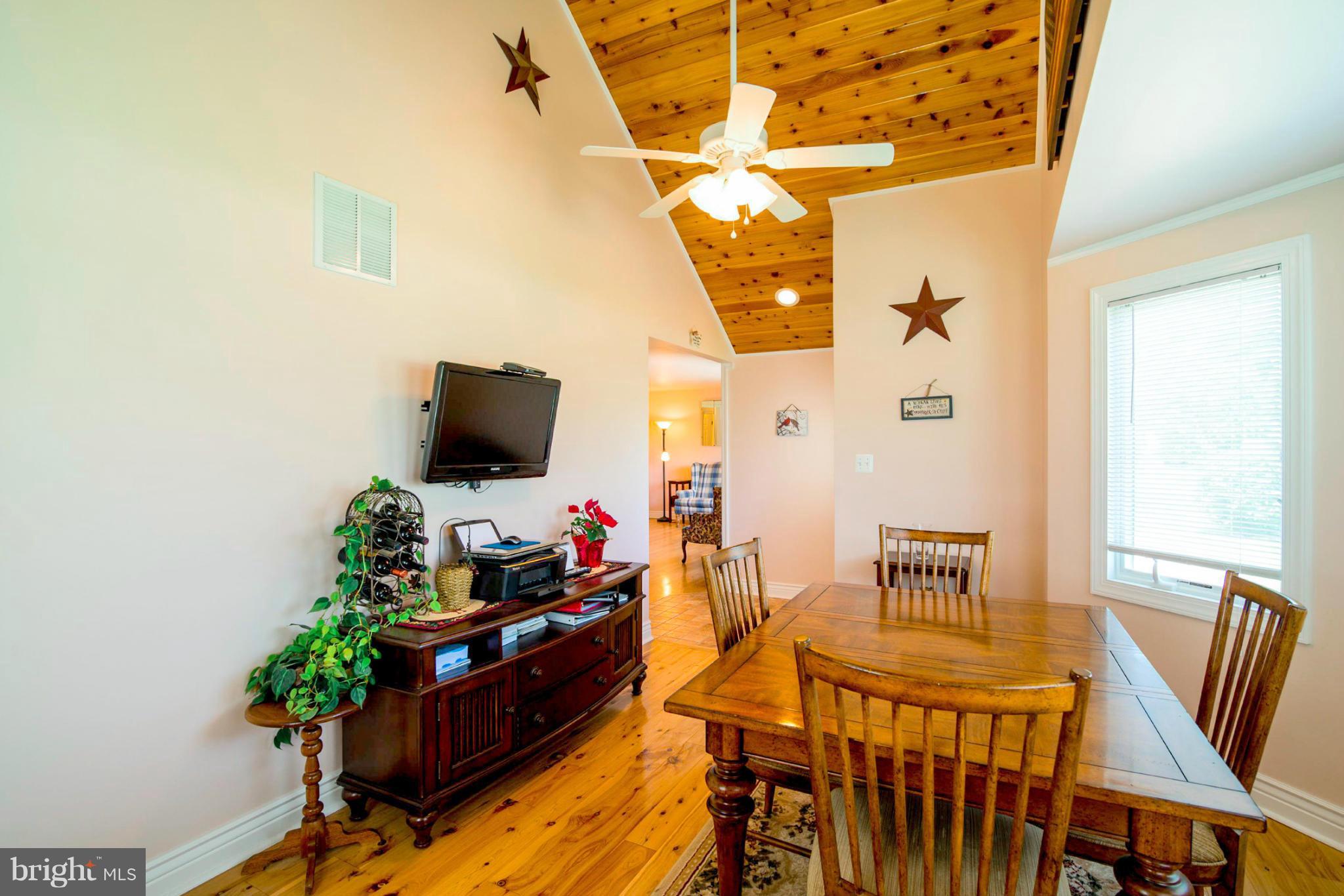 4914 Rollingtop Road Ellicott City, MD 21043 - Photo 5 of 30 Dining Room