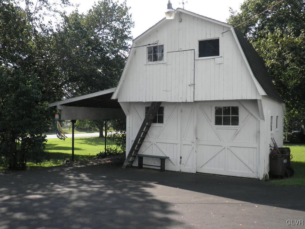 1569 Minesite Road Allentown, PA 18103 - Photo 16 of 19 Gallery Image 16