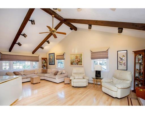 59 Longbow Road Danvers, MA 01923 - Photo 2 of 30 Gallery Image 2