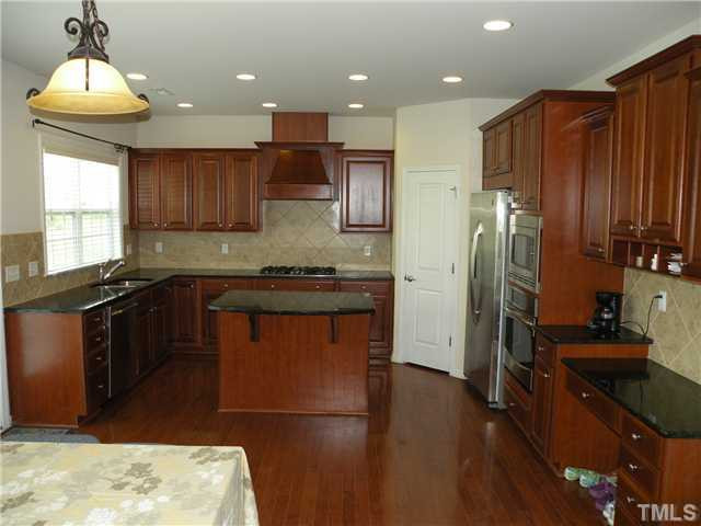 418 Amiable Loop Cary, NC 27519 - Photo 3 of 20 Photo 3