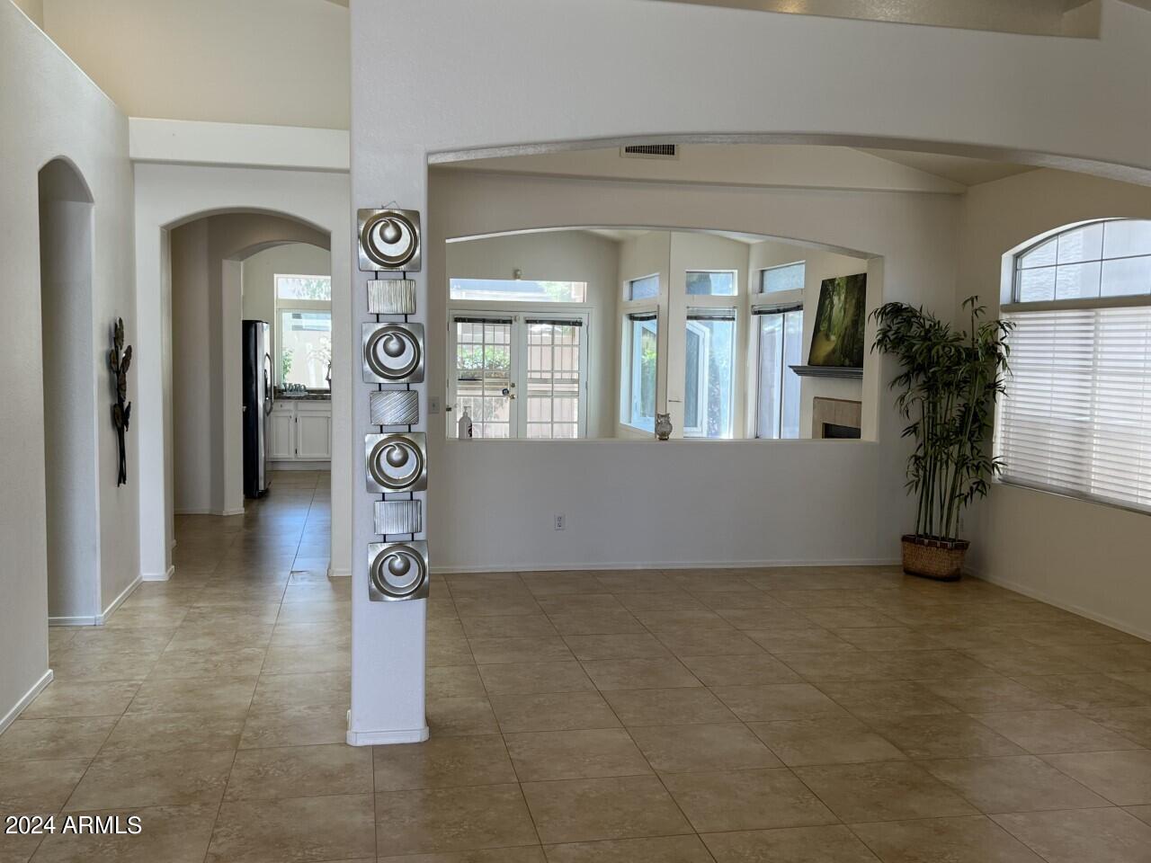 163 West El Freda Road Tempe, AZ 85284 - Photo 9 of 35 thumbnail_IMG_8557