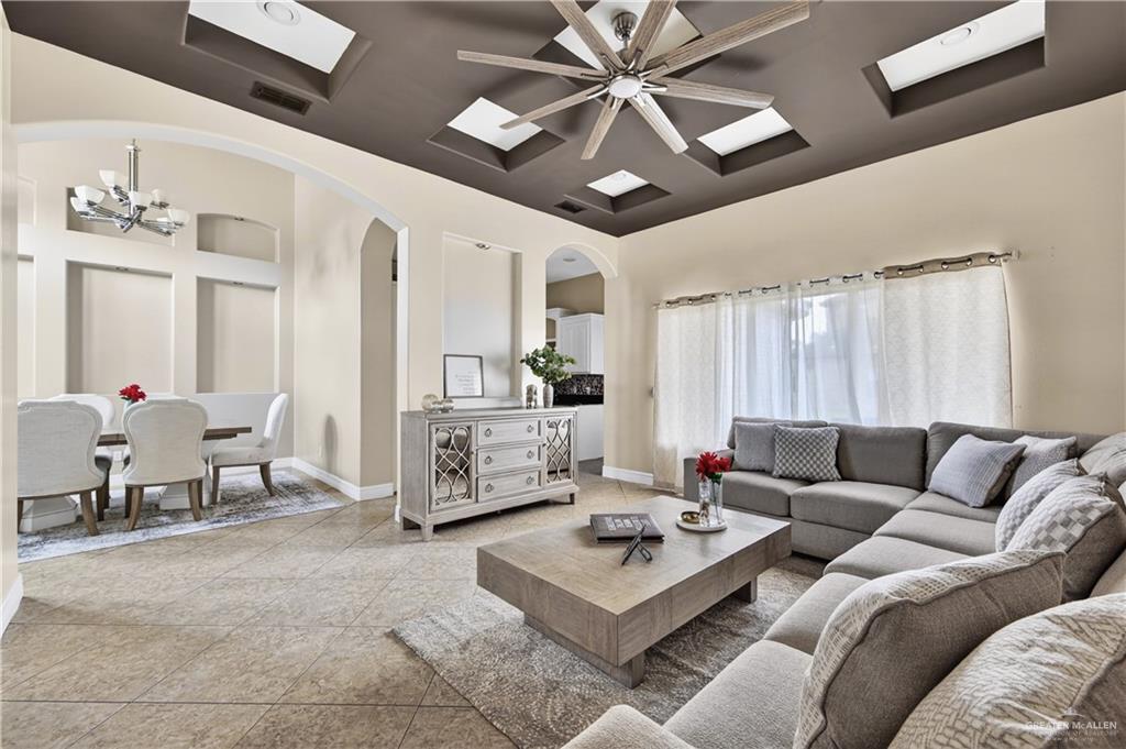 2715 Rhett Drive Pharr, TX 78577 - Photo 4 of 26