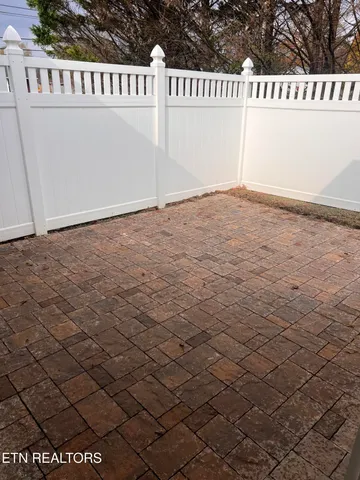 $345,000 | 7250 Oakfield Lane, Powell, TN 37849