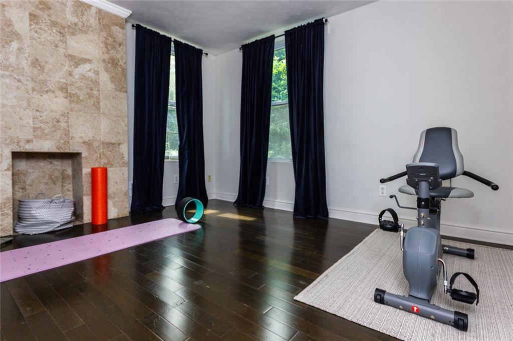 2114 Hampton Street Pittsburgh, PA 15218 - Photo 23 of 28 a view of a room with gym equipment