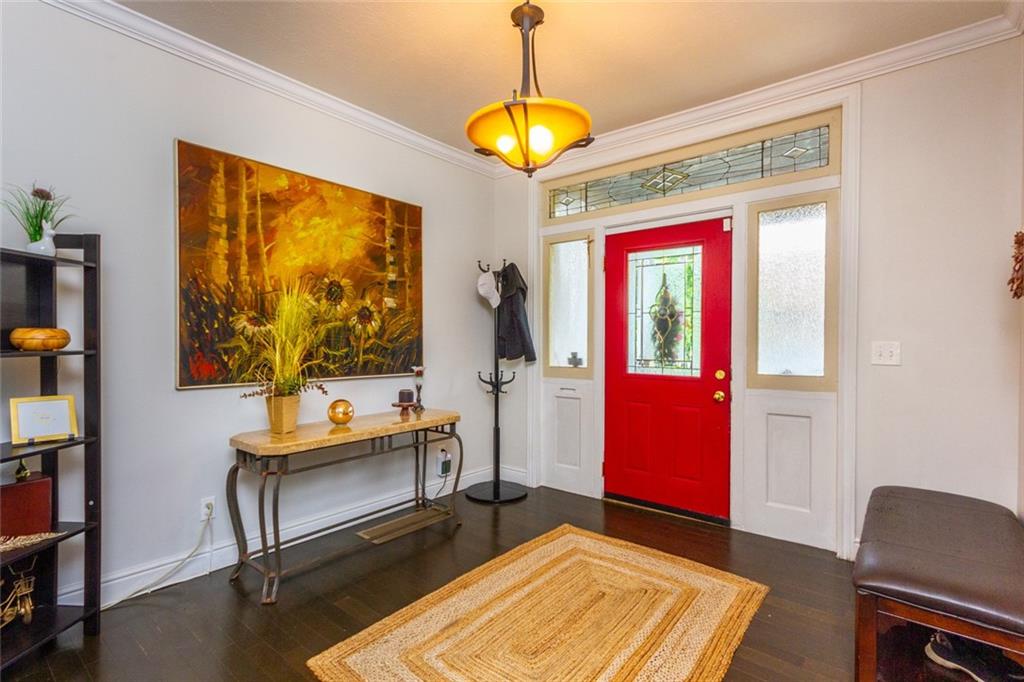 2114 Hampton Street Pittsburgh, PA 15218 - Photo 4 of 28 a room with musical instruments