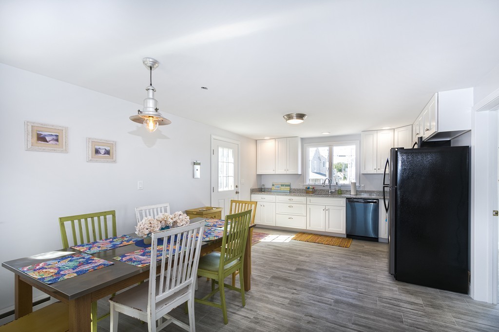 153 Turner Road Scituate, MA 02066 - Photo 9 of 30 Gallery Image 9