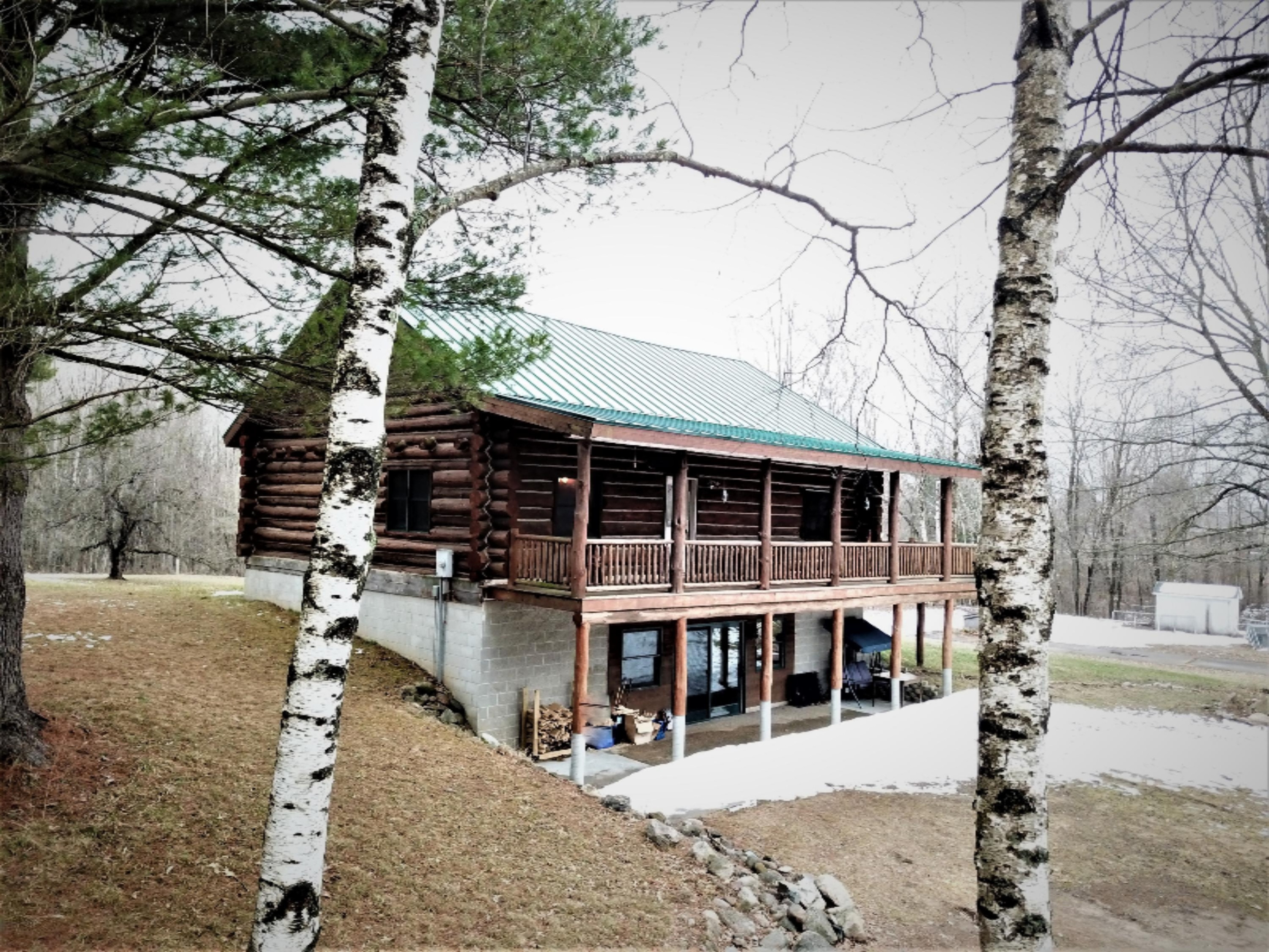 9334 South Deer Lake Road Reed City, MI 49677 - Photo 1 of 10 Front
