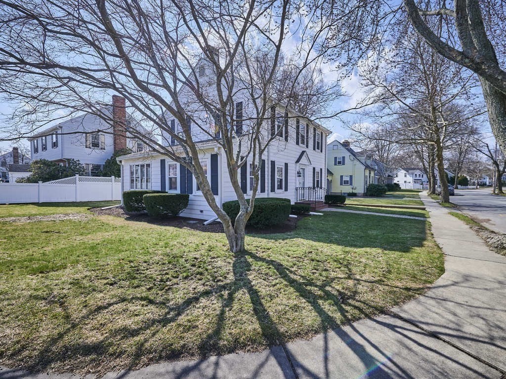 4 Statler Road Belmont, MA 02478 - Photo 3 of 11 Gallery Image 3