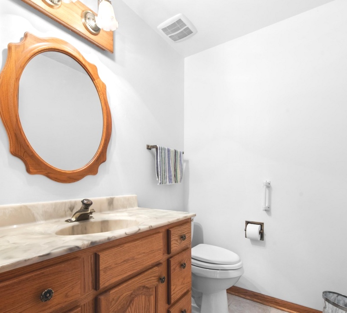 1809 Locust Lane Mount Prospect, IL 60056 - Photo 25 of 36 Gallery Image 25