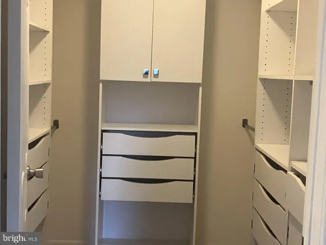 a view of walk in closet